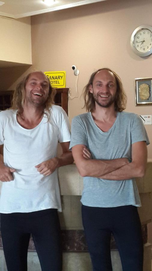 Canary Готель